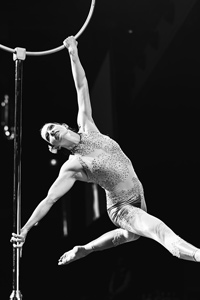 numéro de cirque - Cerceau autoportant